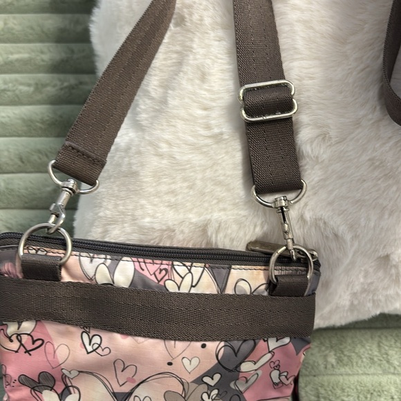 HEART LESPORTSAC CROSSBODY BAG - Picture 4 of 7